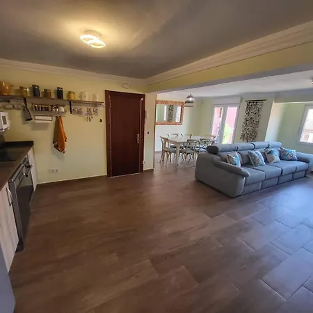 Appartement Playa Y Cultura En El Cabanyal Alquiler De Temporada Familiar *
